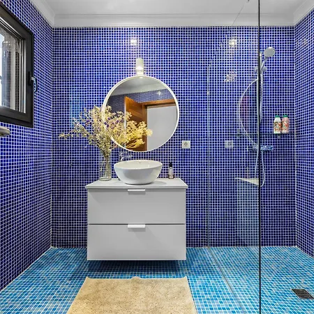 ヴィラ Casa Marina With Pool, Garden And Terrace *